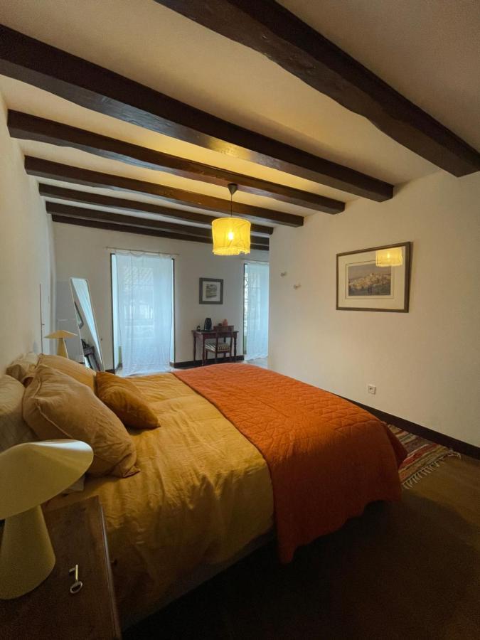 Auberge Du Boisne Villebois-Lavalette Экстерьер фото